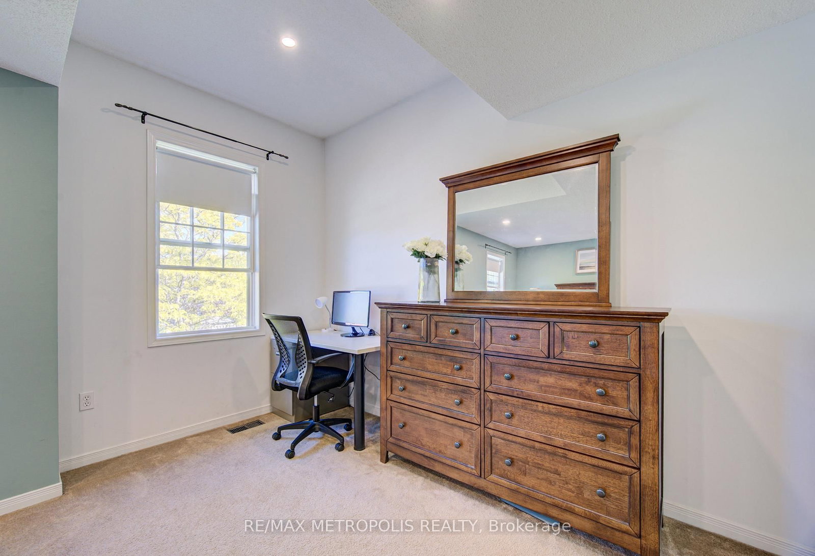 124 GOSLING Gardens • #37 • Guelph, ON photo 25
