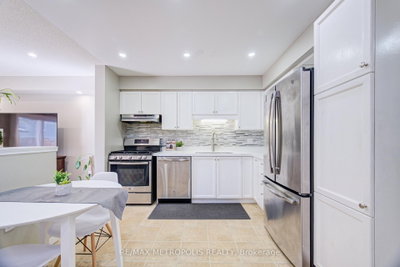 124 GOSLING Gardens • #37 • Guelph, ON photo 8