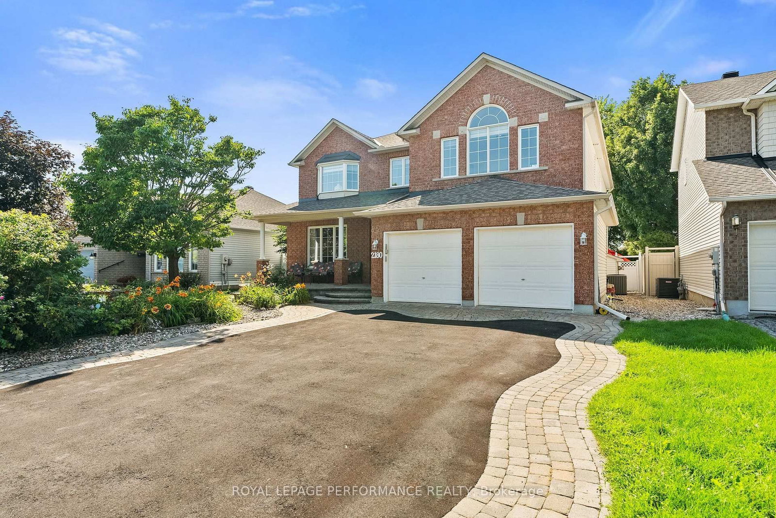 2180 Brianna Way • Ottawa, ON photo 1