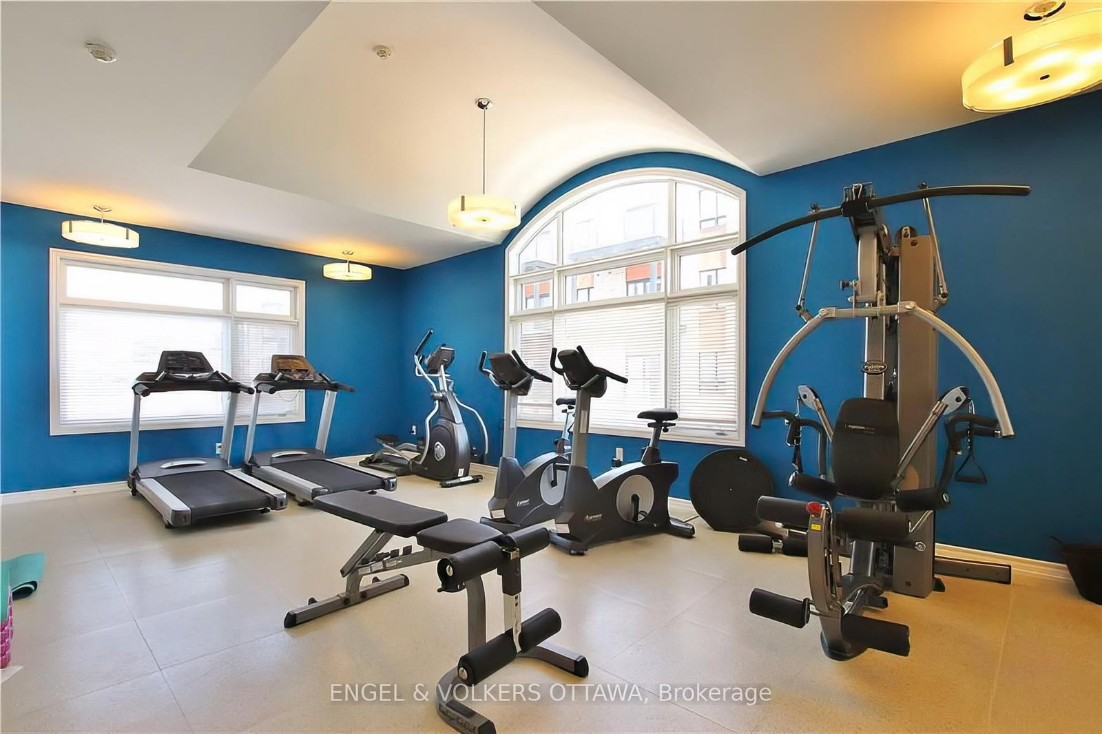25 Earlton Private • #1 • Ottawa, ON photo 16