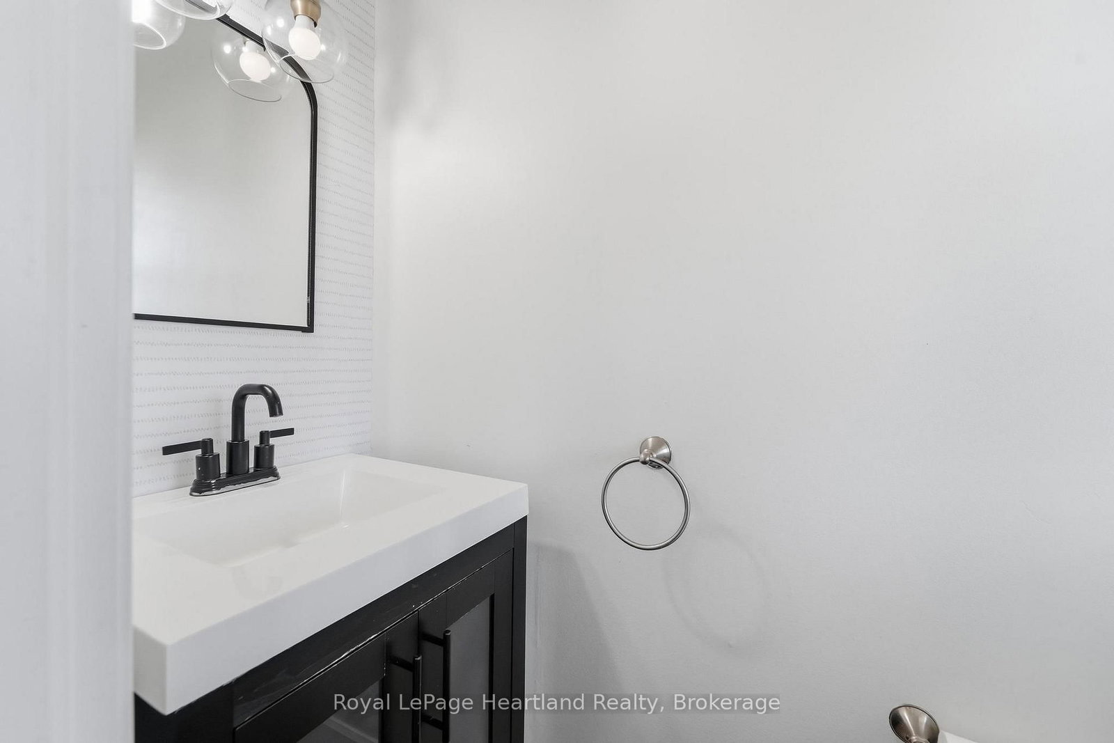 770 Scott Street W • North Perth, ON photo 13