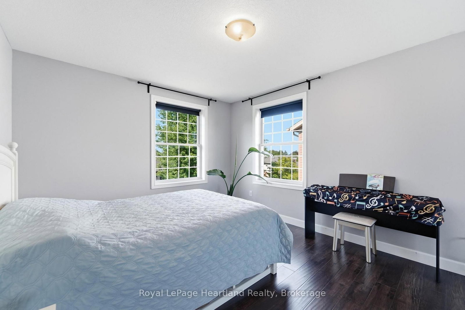 770 Scott Street W • North Perth, ON photo 16