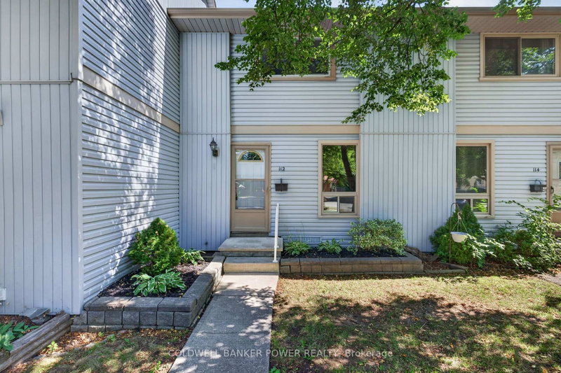 112 Monmore Road