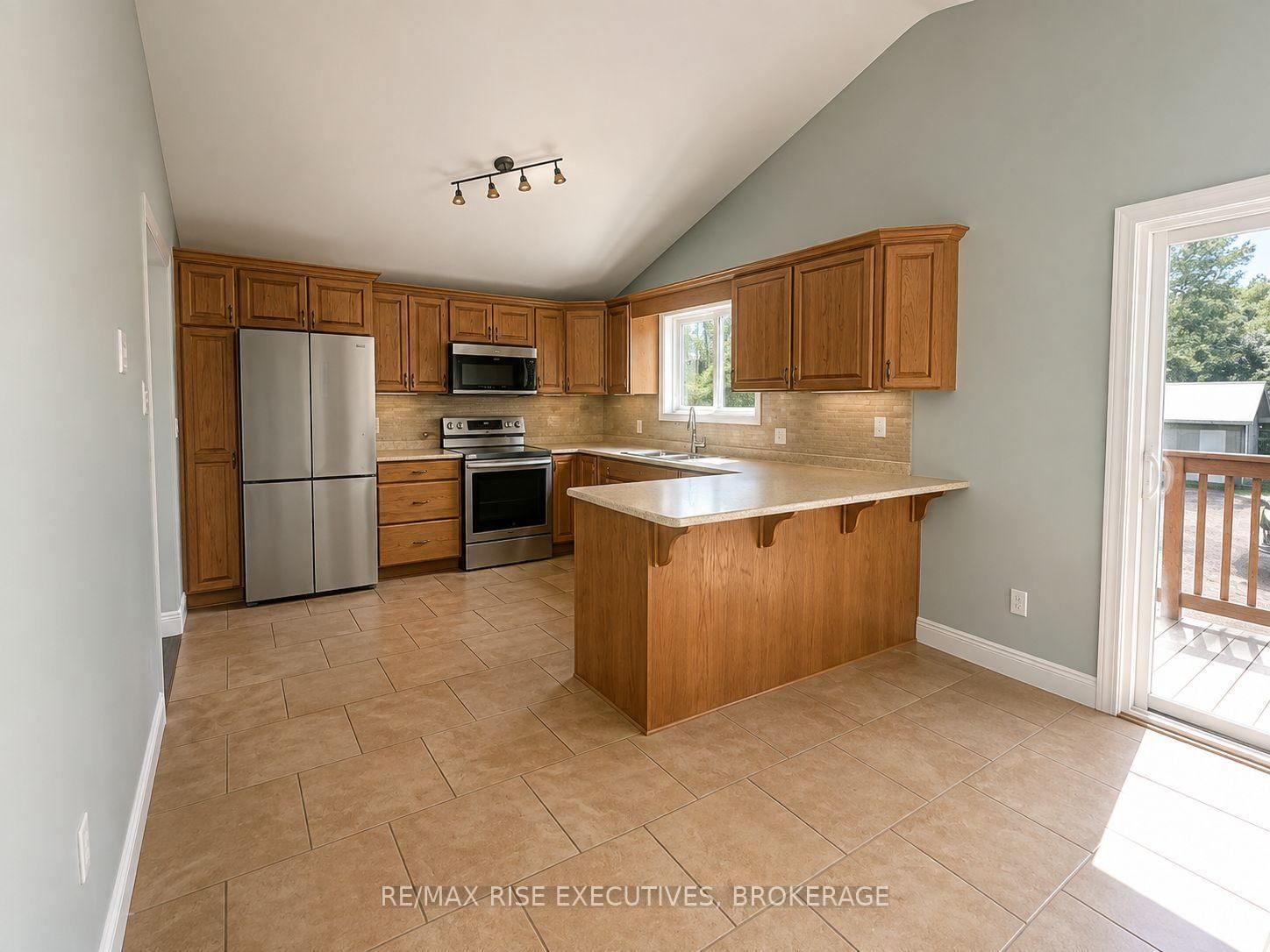 1848 County Road 9 • Napanee, ON photo 5