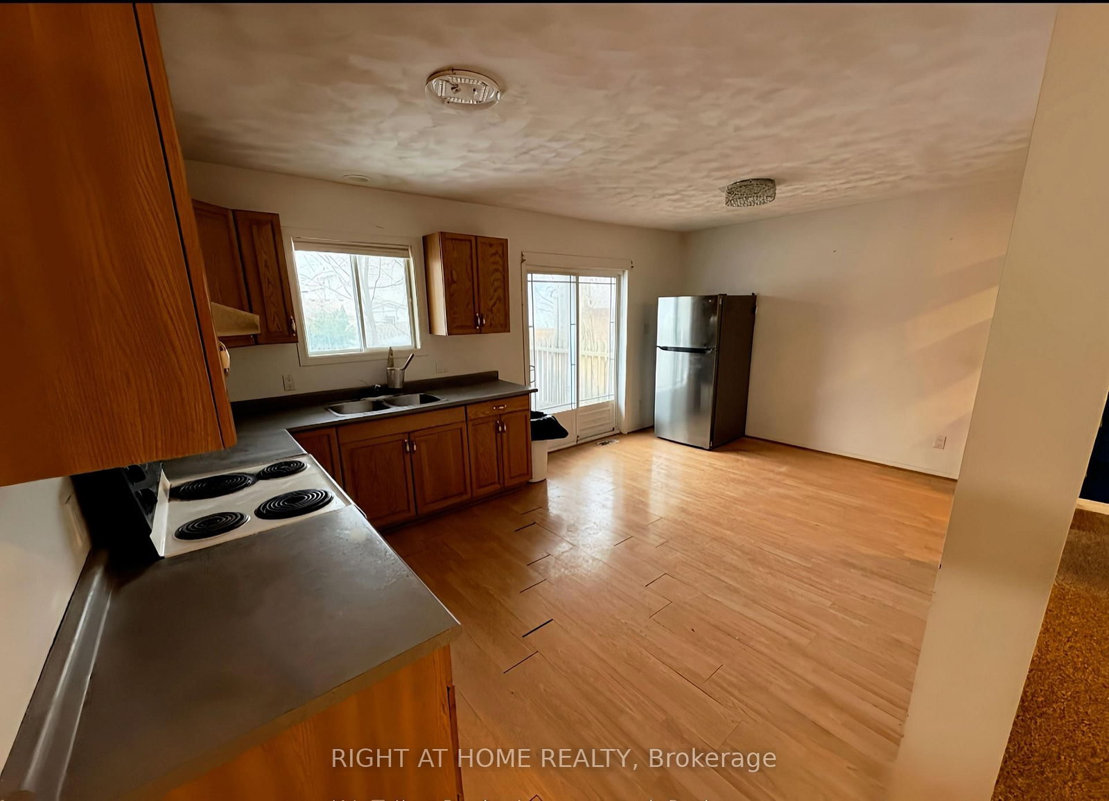113 Anglesea Street • Goderich, ON photo 6