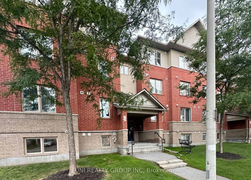 6 - 38 BARNSTONE Drive