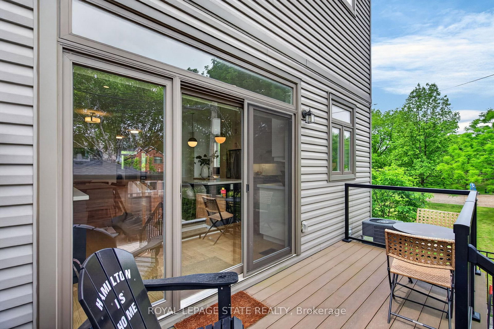 206 Canada Street • Hamilton, ON photo 38