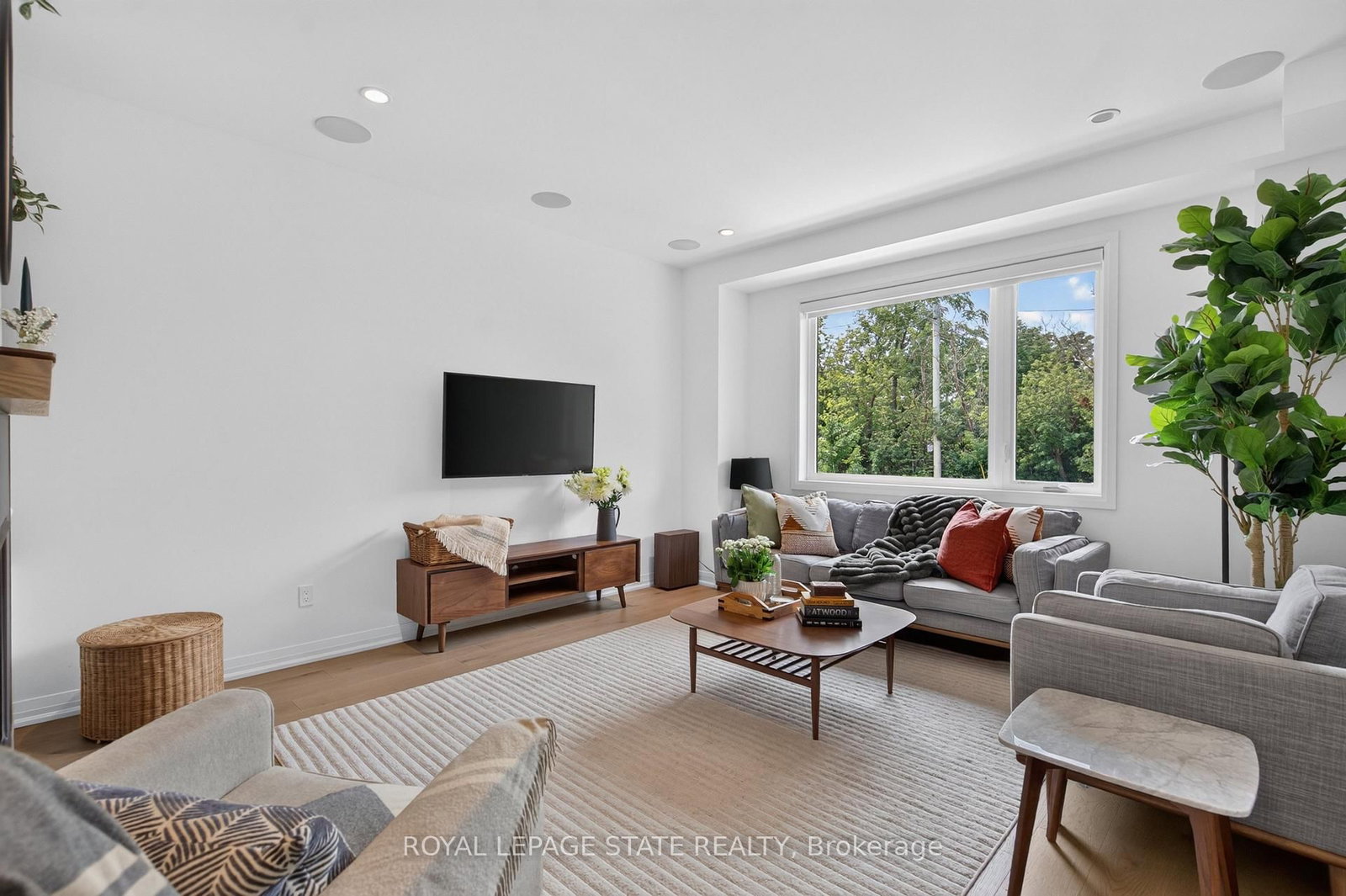 206 Canada Street • Hamilton, ON photo 5