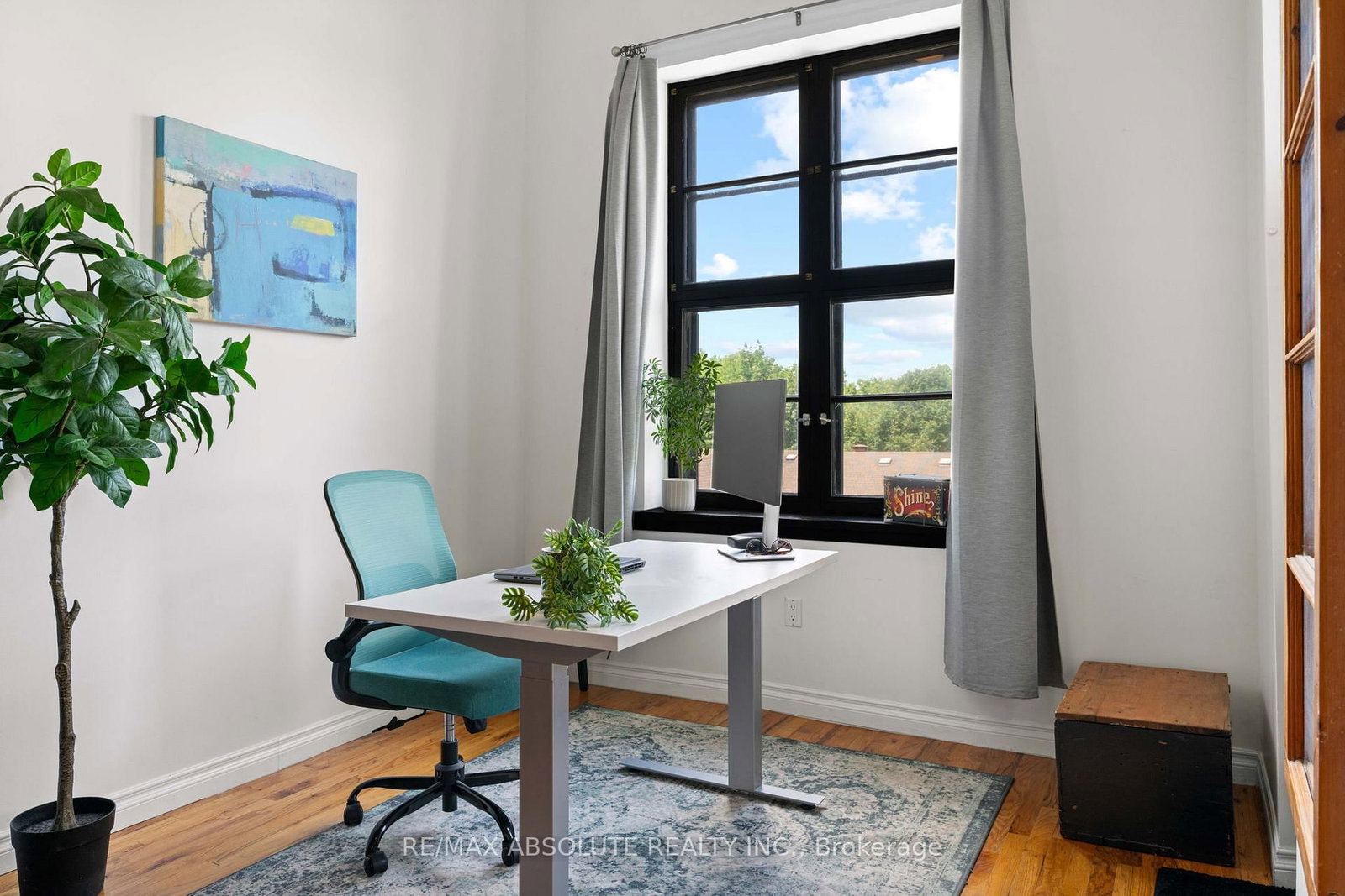 589 Rideau Street • #404 • Ottawa, ON photo 15