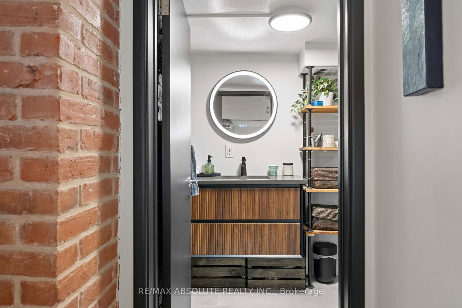 589 Rideau Street • #404 • Ottawa, ON photo 31