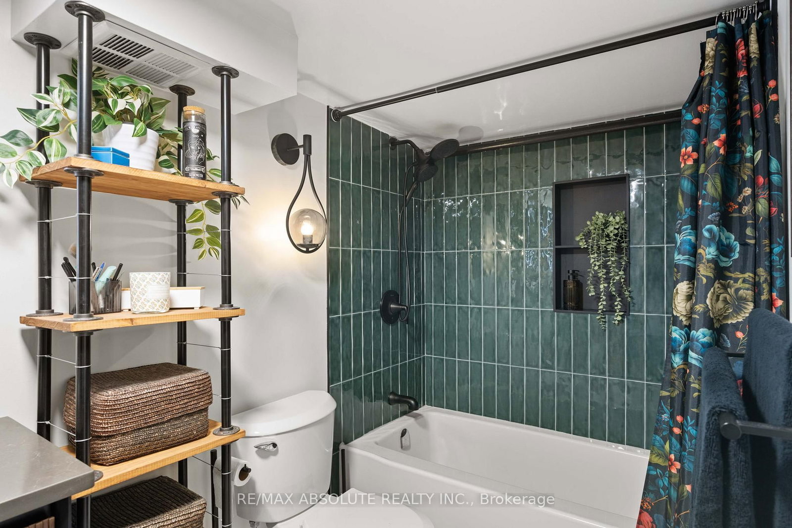 589 Rideau Street • #404 • Ottawa, ON photo 33