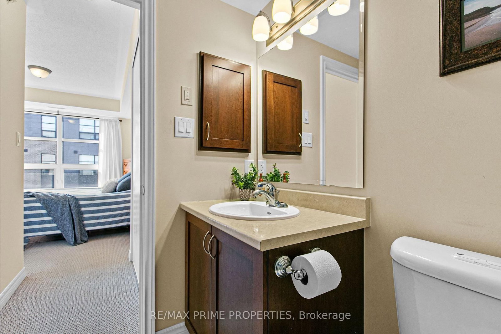 100 Montblanc Private • #302 • Ottawa, ON photo 29