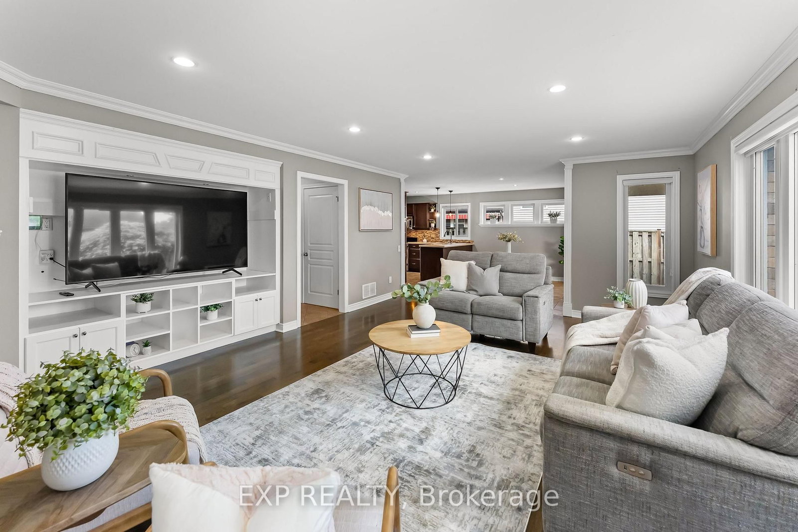18 Briarwood Drive • St. Catharines, ON photo 16