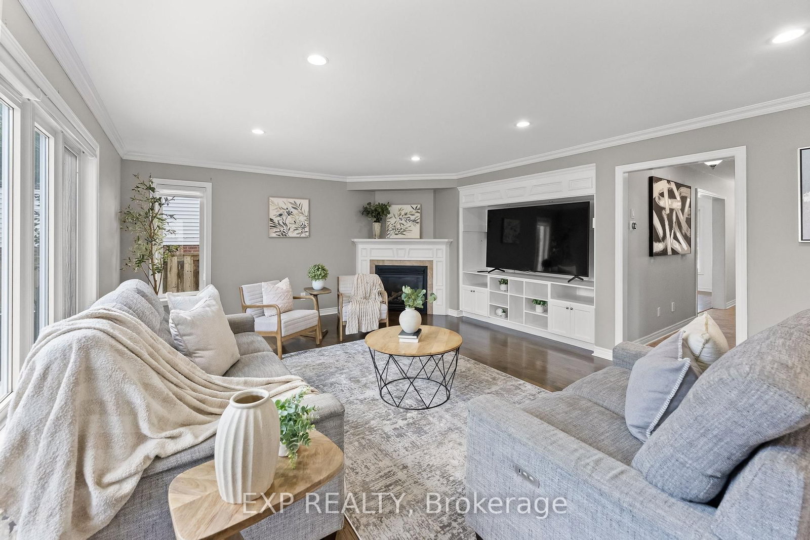 18 Briarwood Drive • St. Catharines, ON photo 17