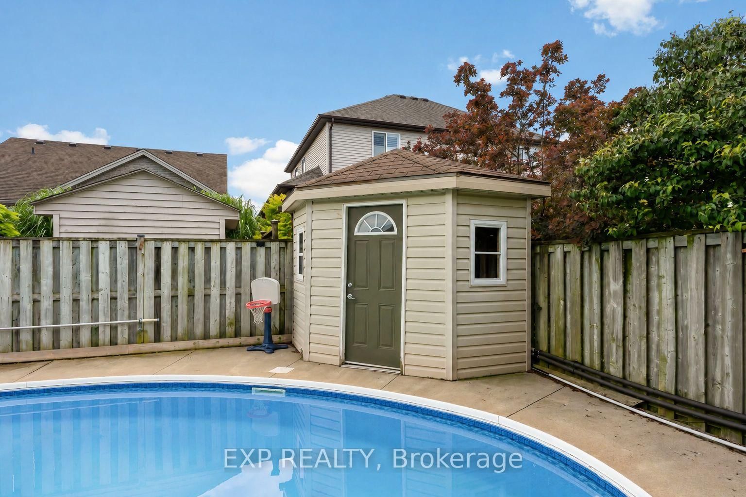 18 Briarwood Drive • St. Catharines, ON photo 43
