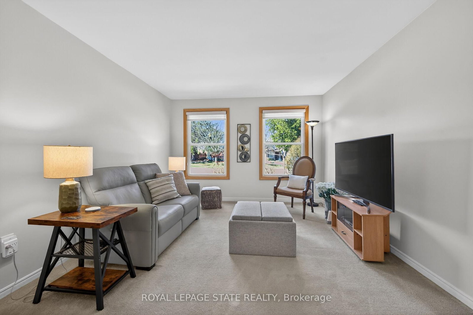 621 Tomahawk Crescent • Hamilton, ON photo 9