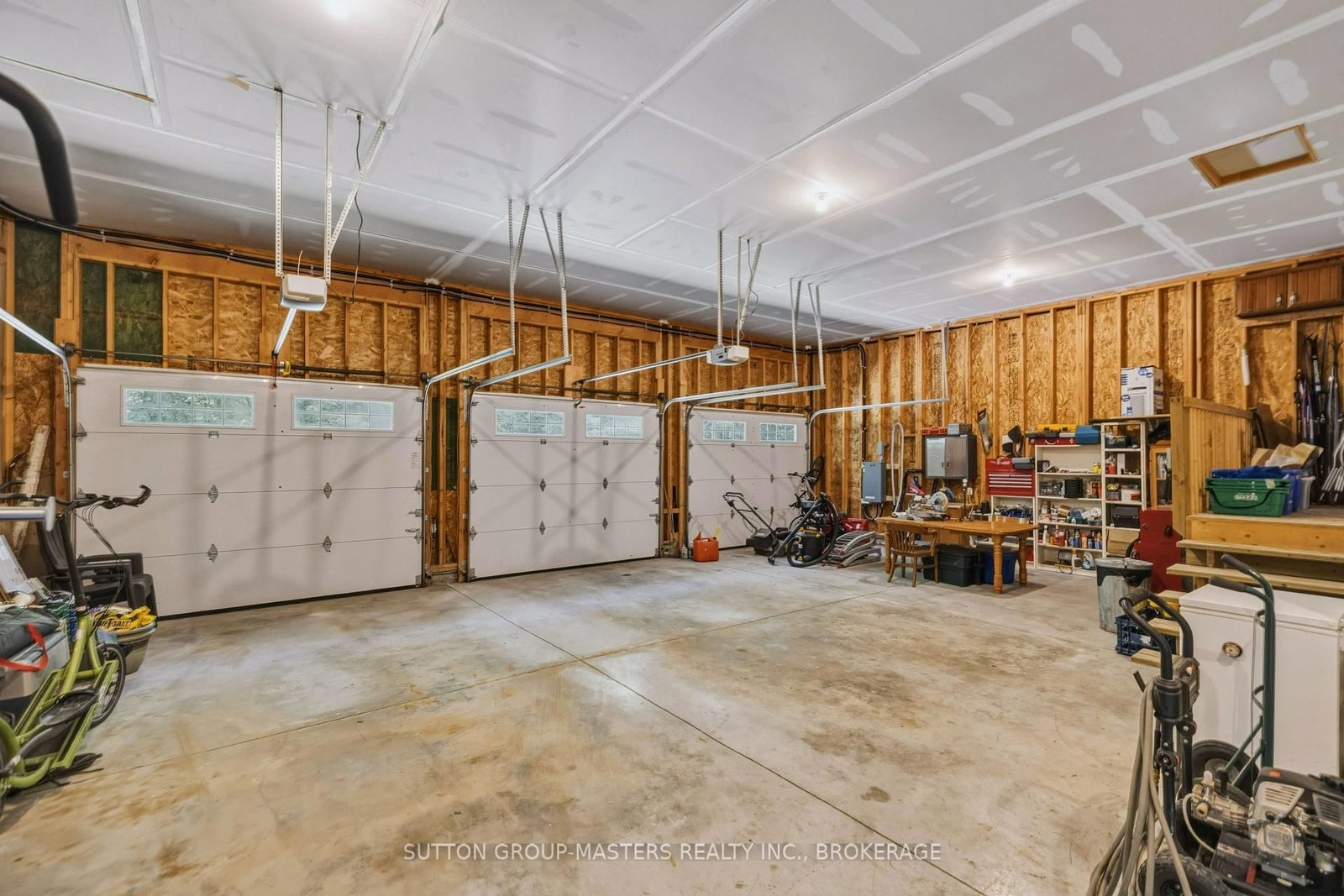 139 Country Woods Drive • Harrowsmith, ON photo 26