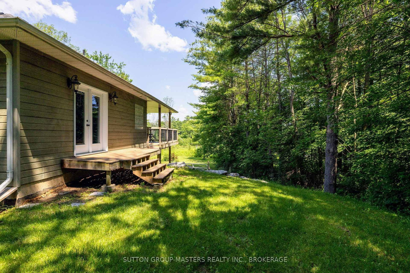 139 Country Woods Drive • Harrowsmith, ON photo 35