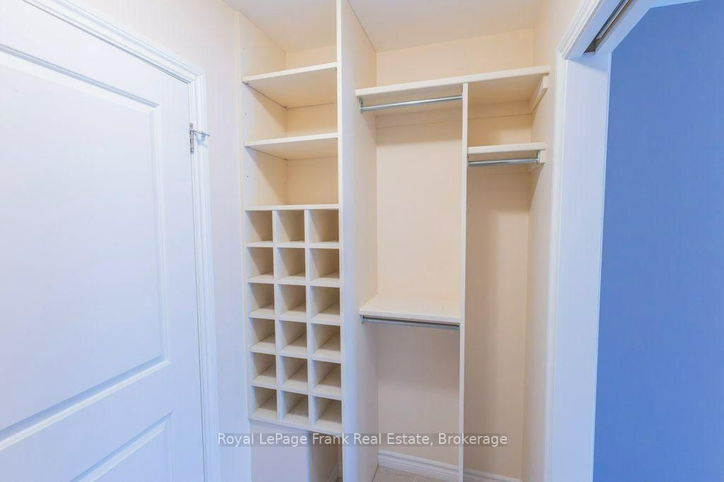 58 Glenelg Street W • #103 • Kawartha Lakes, ON photo 17
