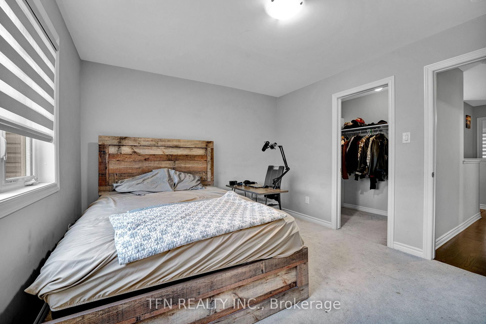 20 Atop Lane • Ottawa, ON photo 21
