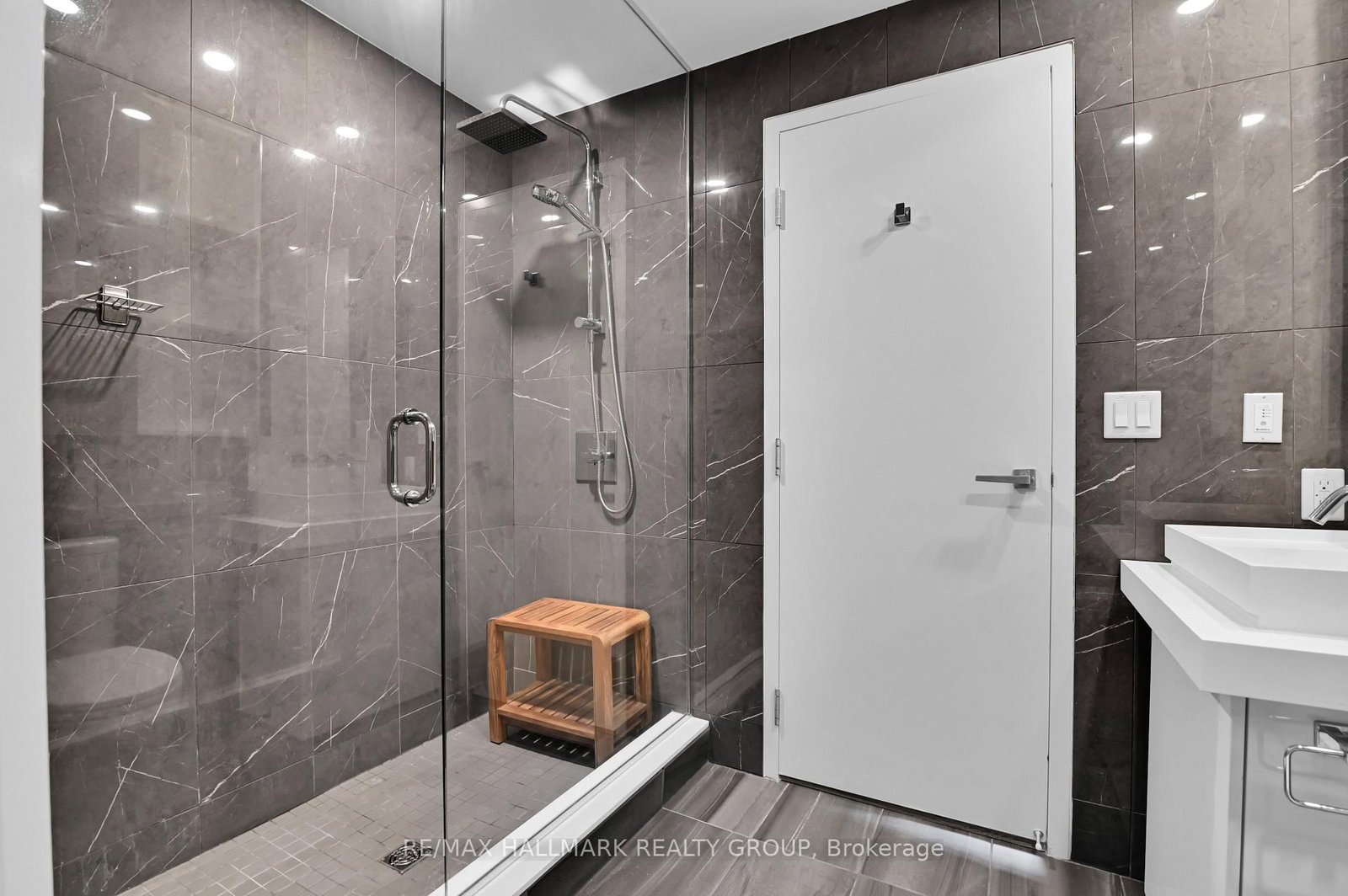 101 Queen Street • #1504 • Ottawa, ON photo 30