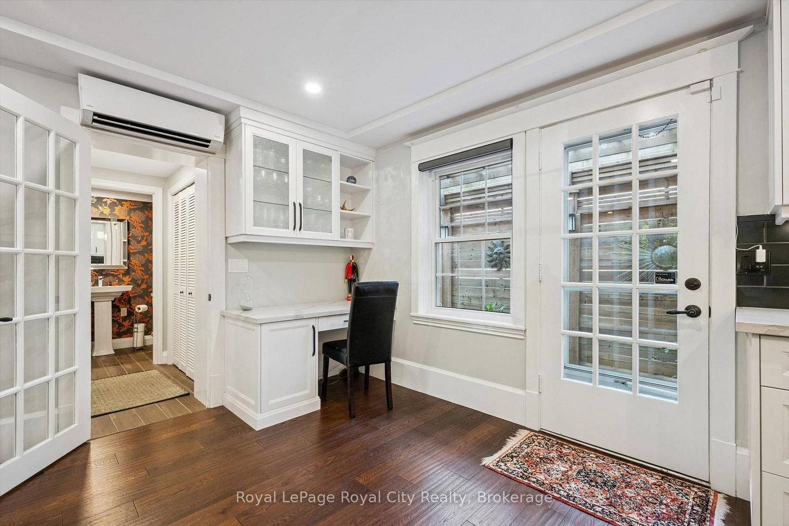 1 Barber Avenue • Guelph, ON photo 10