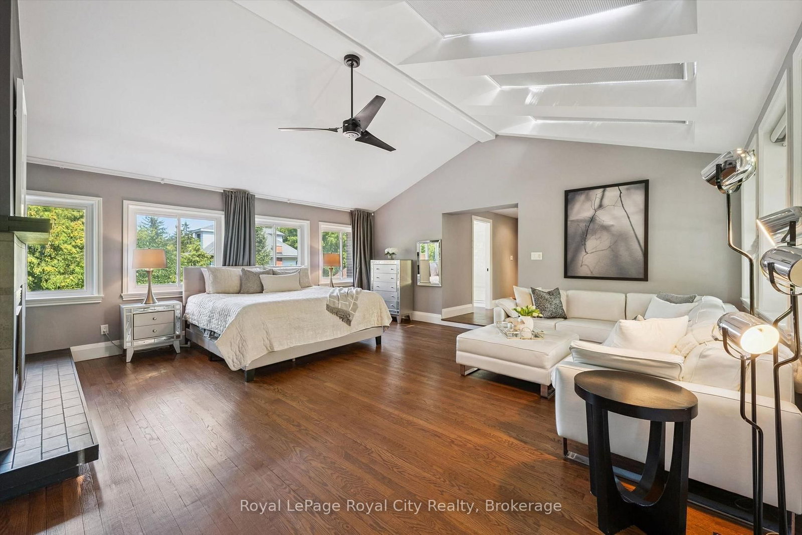 1 Barber Avenue • Guelph, ON photo 17
