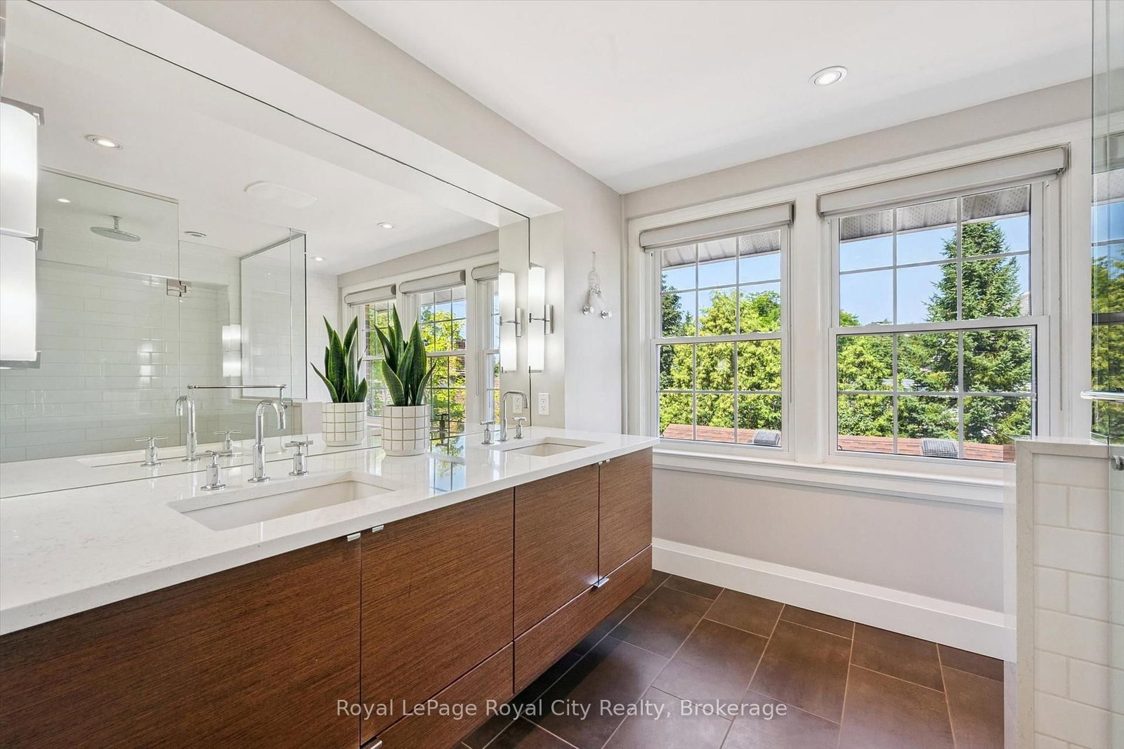 1 Barber Avenue • Guelph, ON photo 19