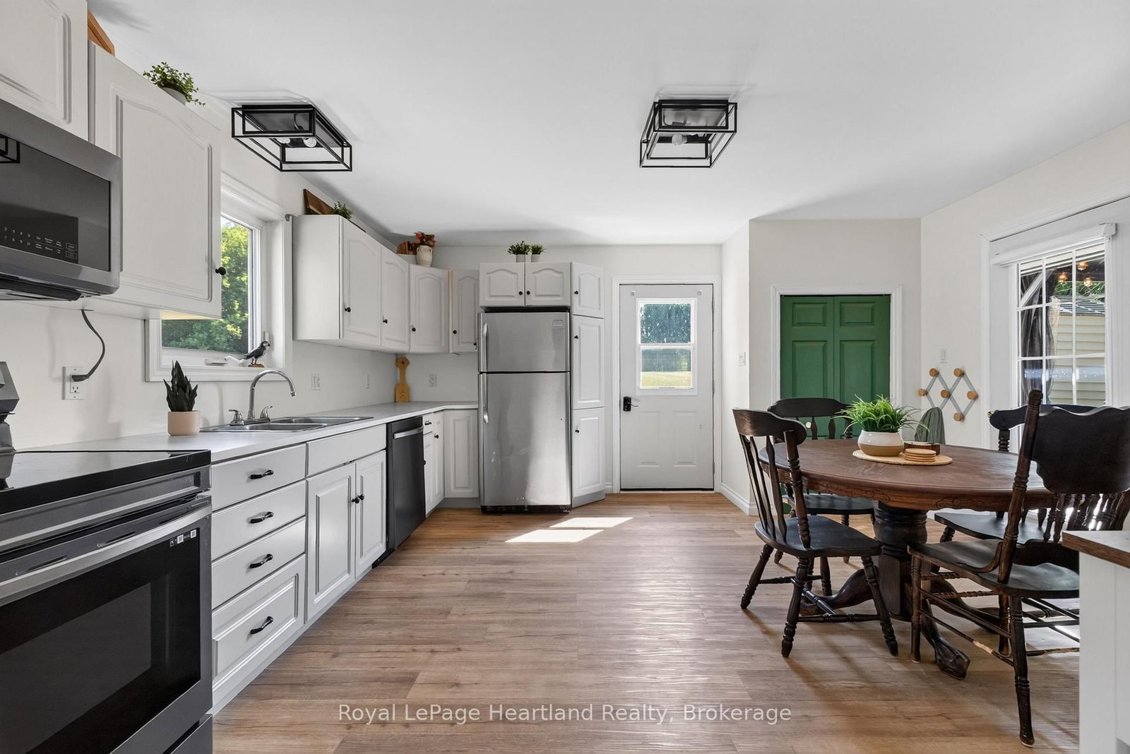 108 Hamilton Lane • Ashfield-Colborne-Wawanosh, ON photo 8