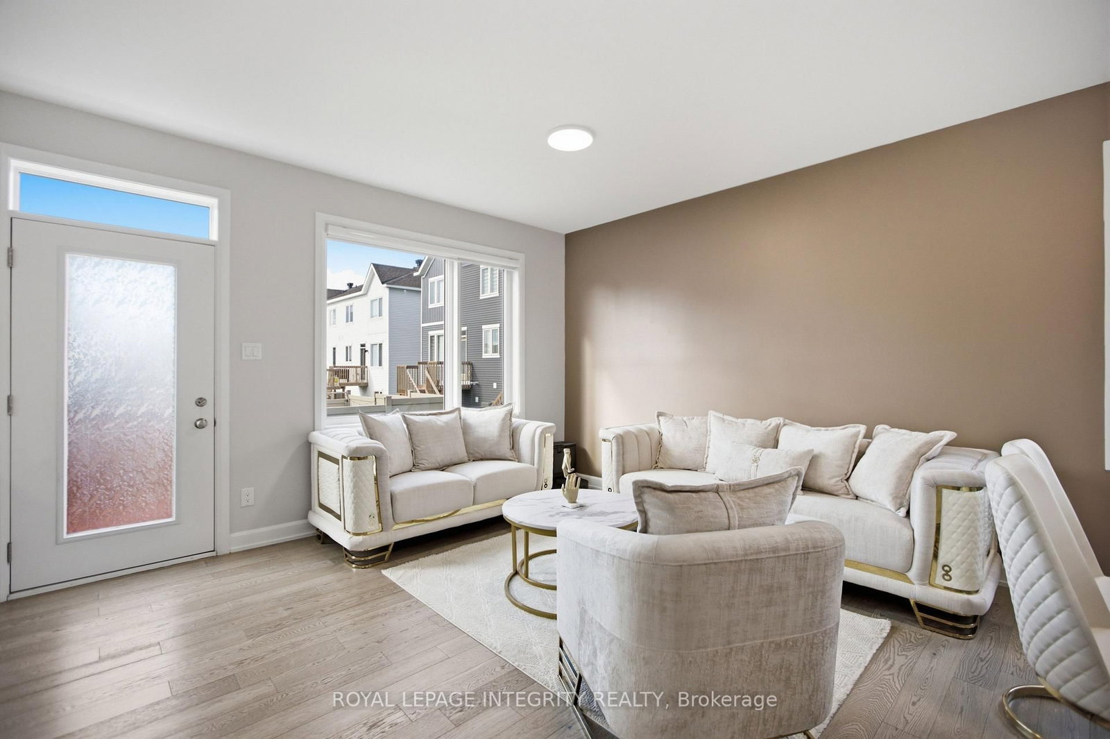 651 Chillerton Drive • Ottawa, ON photo 10