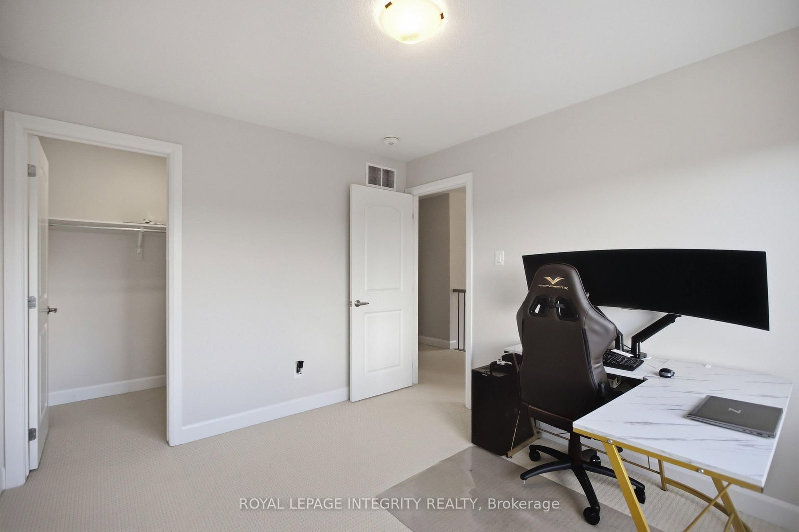 651 Chillerton Drive • Ottawa, ON photo 23