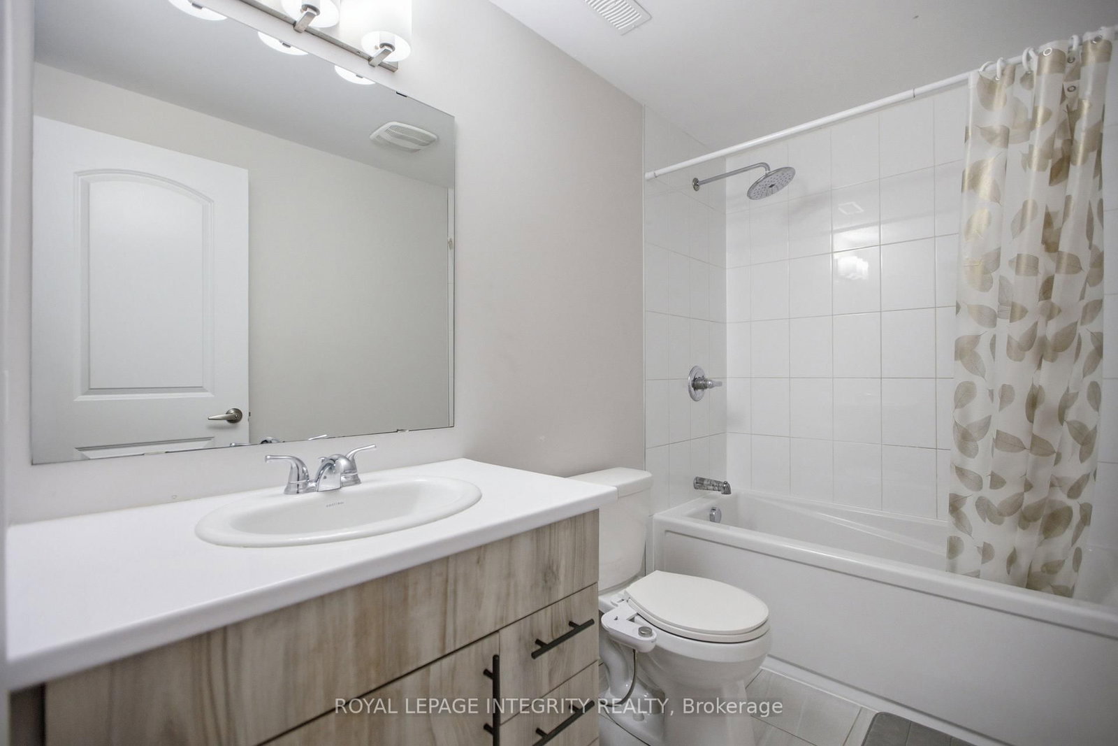 651 Chillerton Drive • Ottawa, ON photo 27
