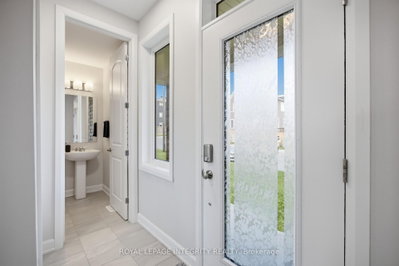 651 Chillerton Drive • Ottawa, ON photo 4