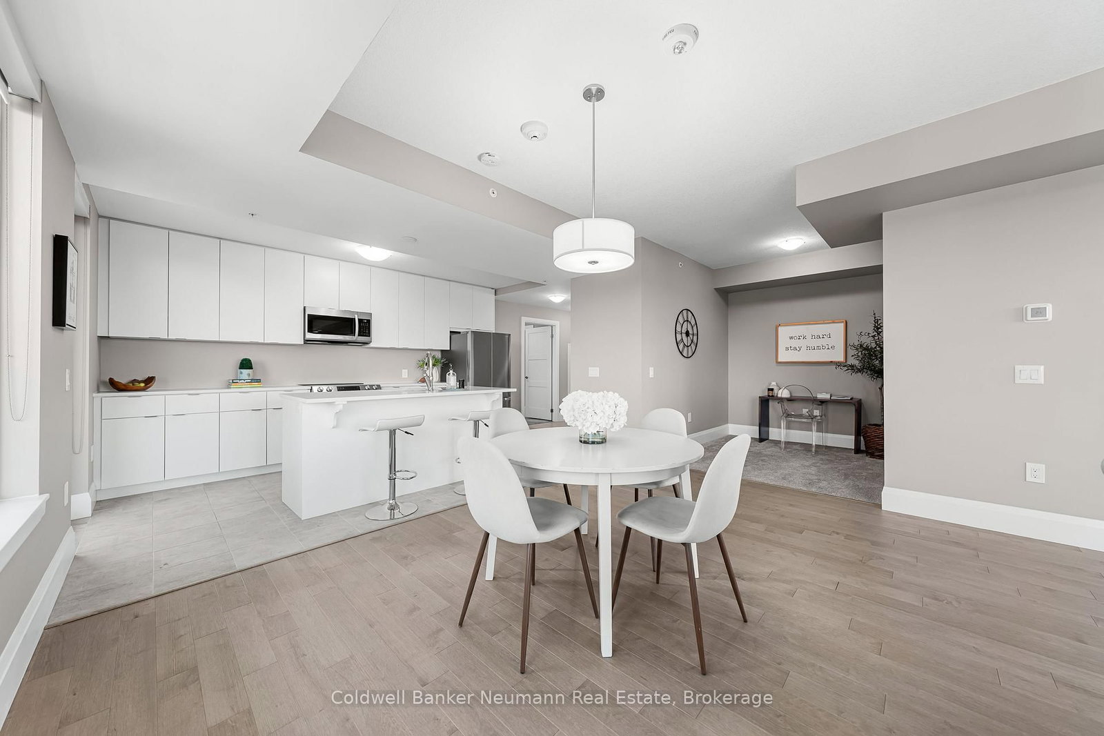 73 Arthur Street • #802 • Guelph, ON photo 10