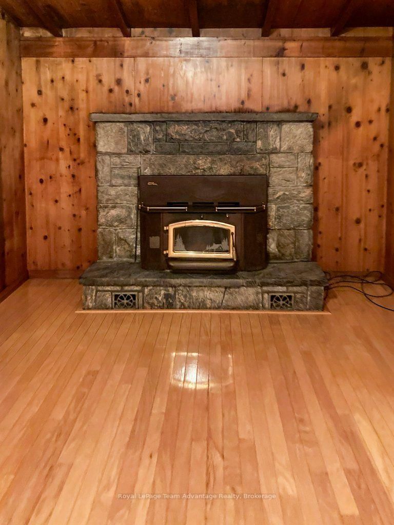 584 A & B Hwy 141 • Seguin, ON photo 11