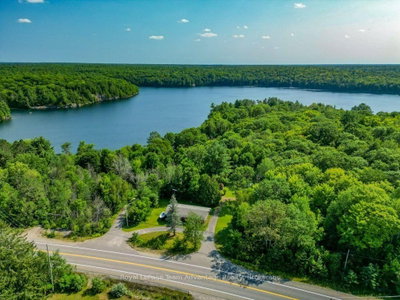 584 A & B Hwy 141 • Seguin, ON photo 4