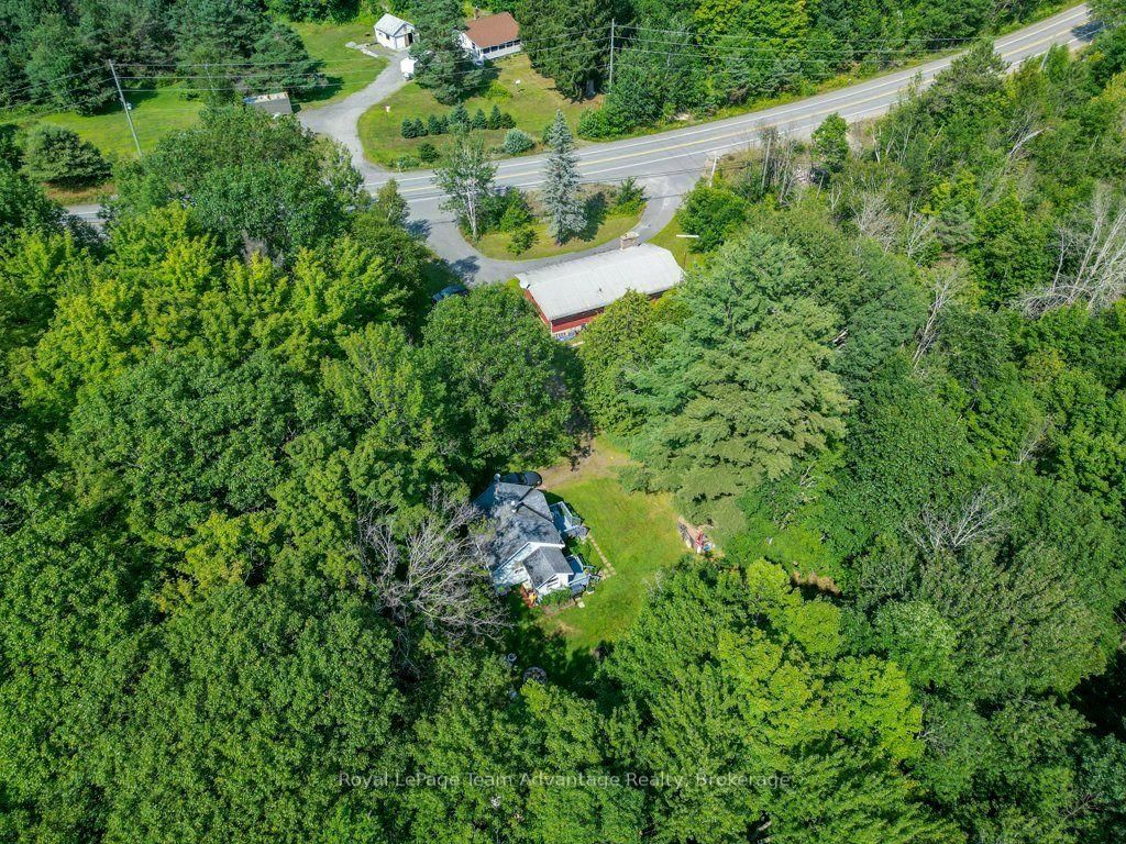 584 A & B Hwy 141 • Seguin, ON photo 40