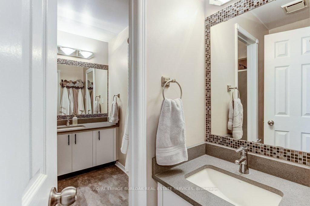 4 Edgewater Drive • Hamilton, ON photo 28
