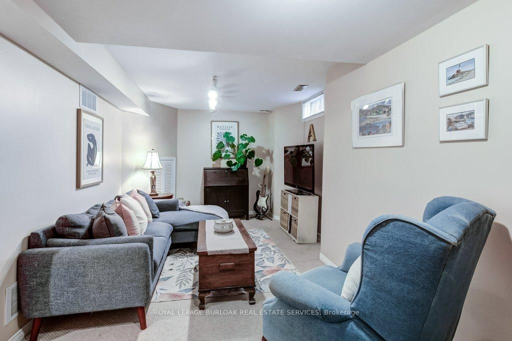 4 Edgewater Drive • Hamilton, ON photo 33