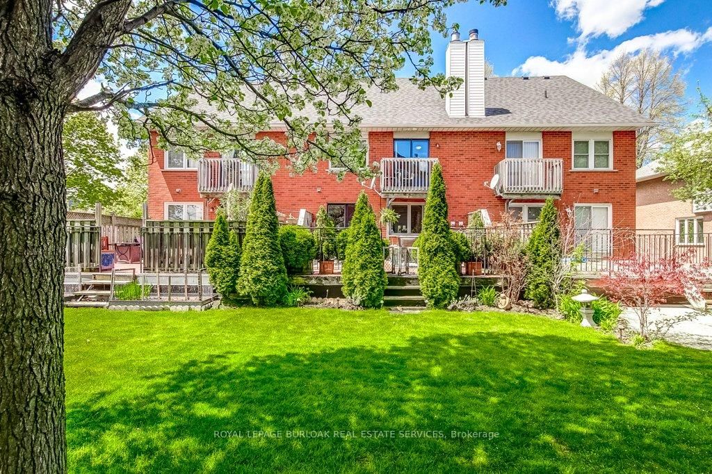 4 Edgewater Drive • Hamilton, ON photo 41