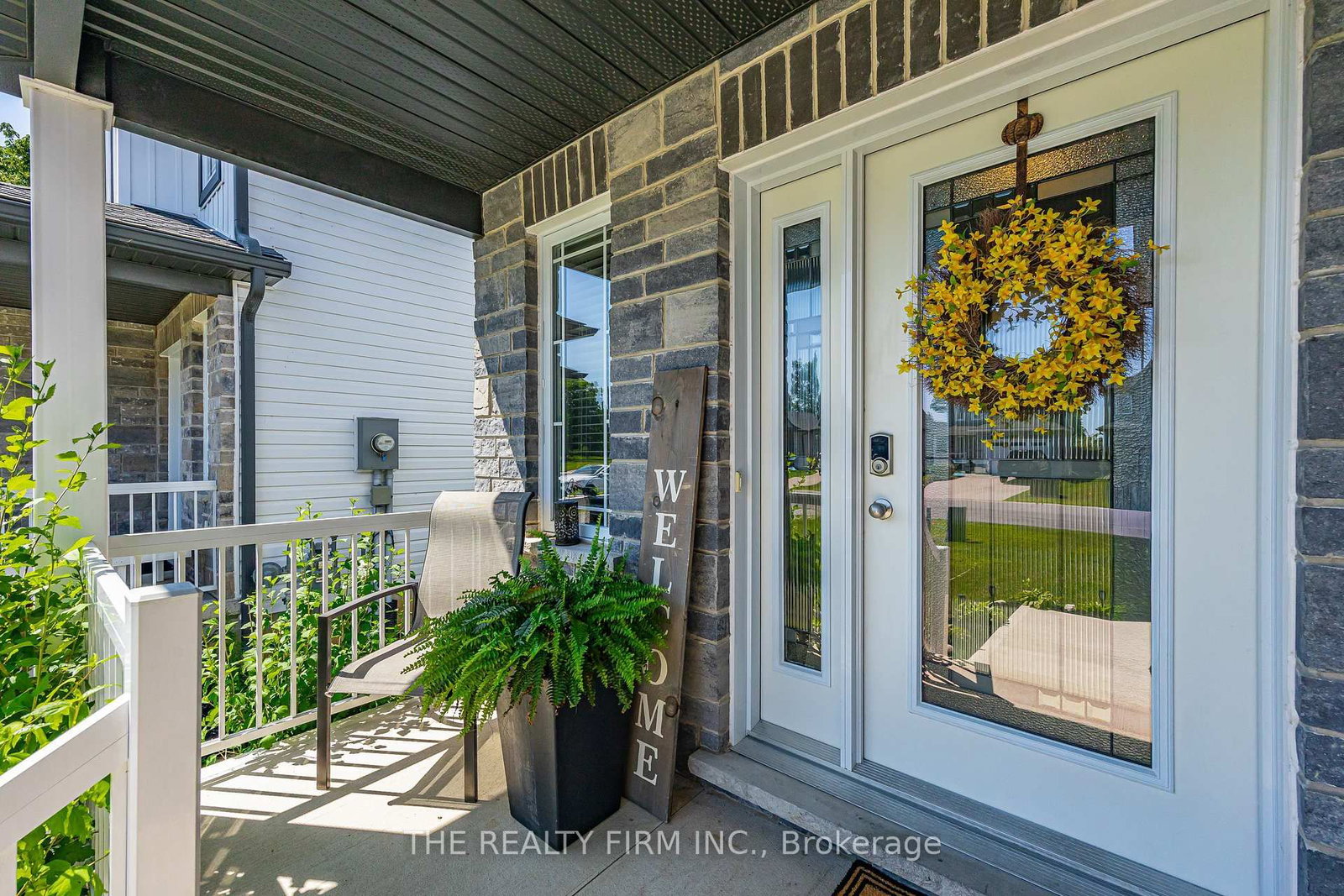 20 Sandy Court • Tillsonburg, ON photo 4