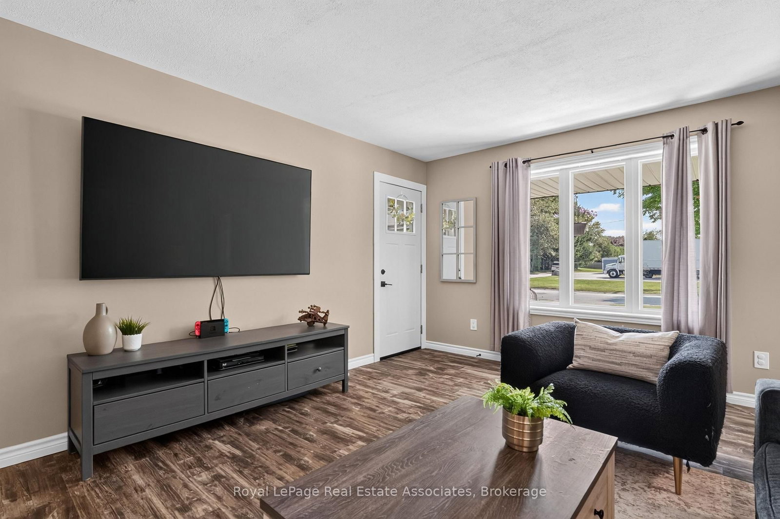304 ELIZA Street • Wellington North, ON photo 17