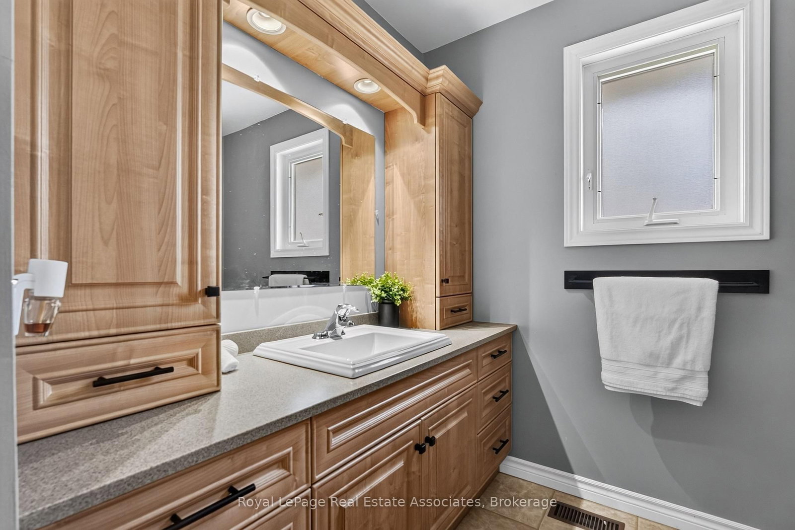 304 ELIZA Street • Wellington North, ON photo 27