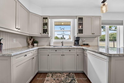 304 ELIZA Street • Wellington North, ON photo 9
