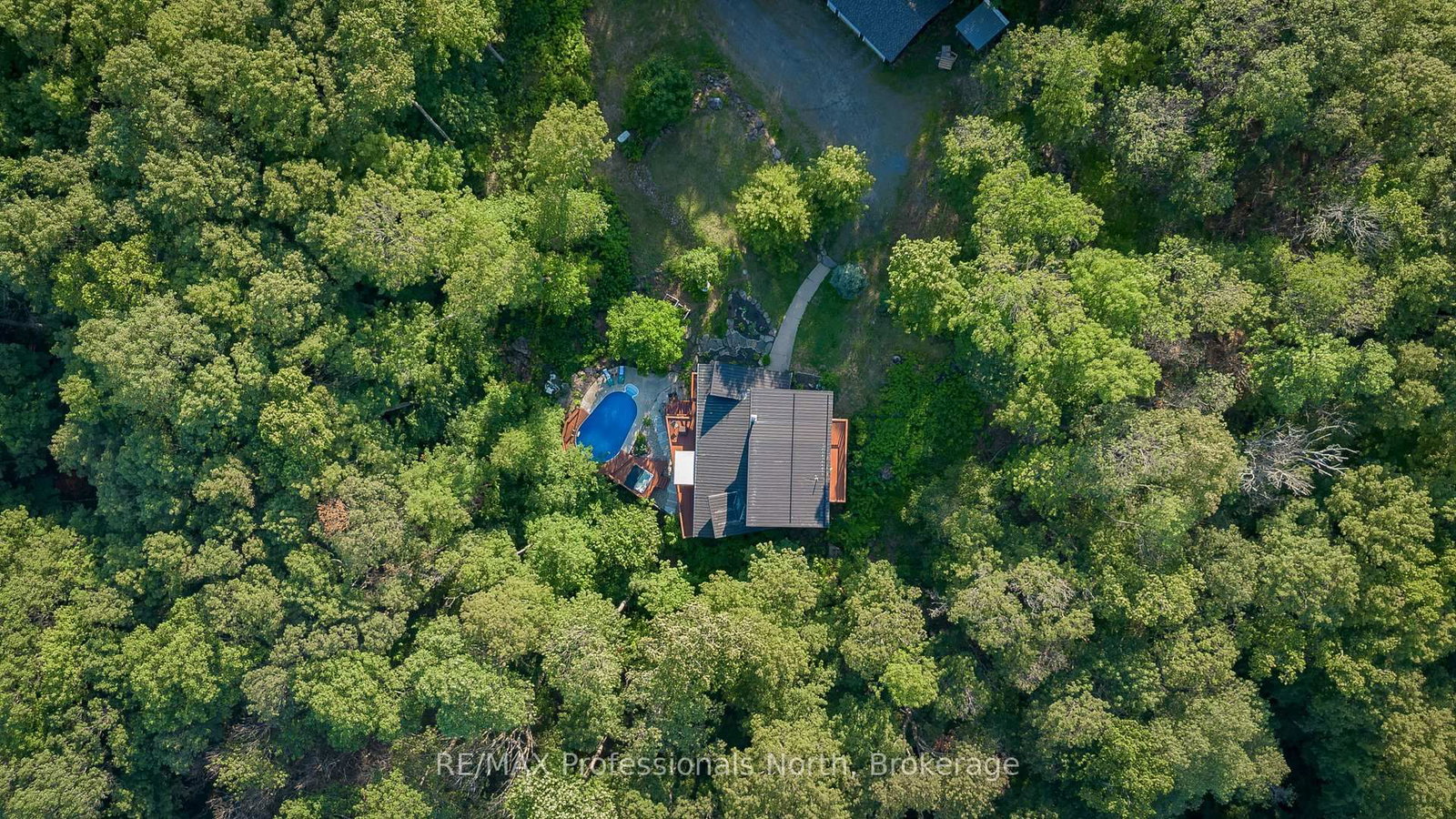 1756 Brunel Road • Huntsville, ON photo 44