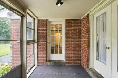 5 Hatfield Place • Hamilton, ON photo 8