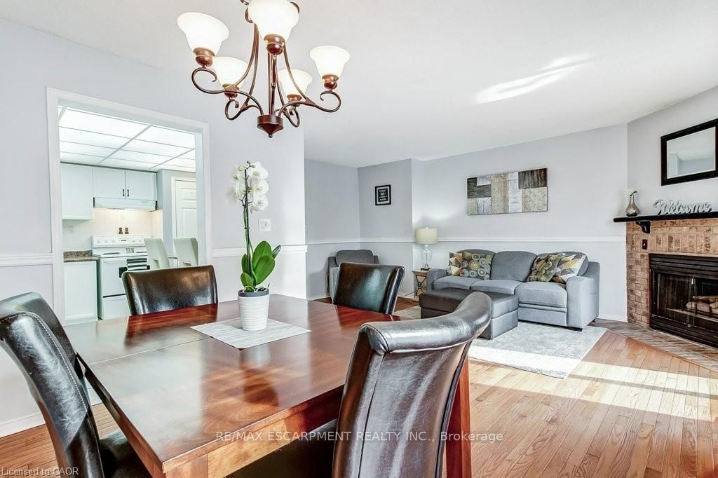 391 STONE CHURCH Road E • #22 • Hamilton, ON photo 13
