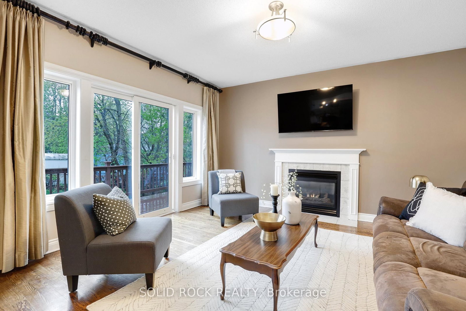 45 Basswood Avenue • Stittsville, ON photo 12