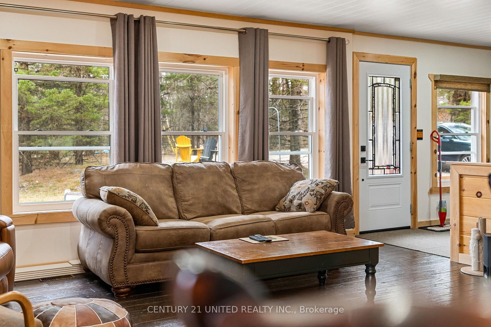 1001 English Circle • Highlands East, ON photo 17