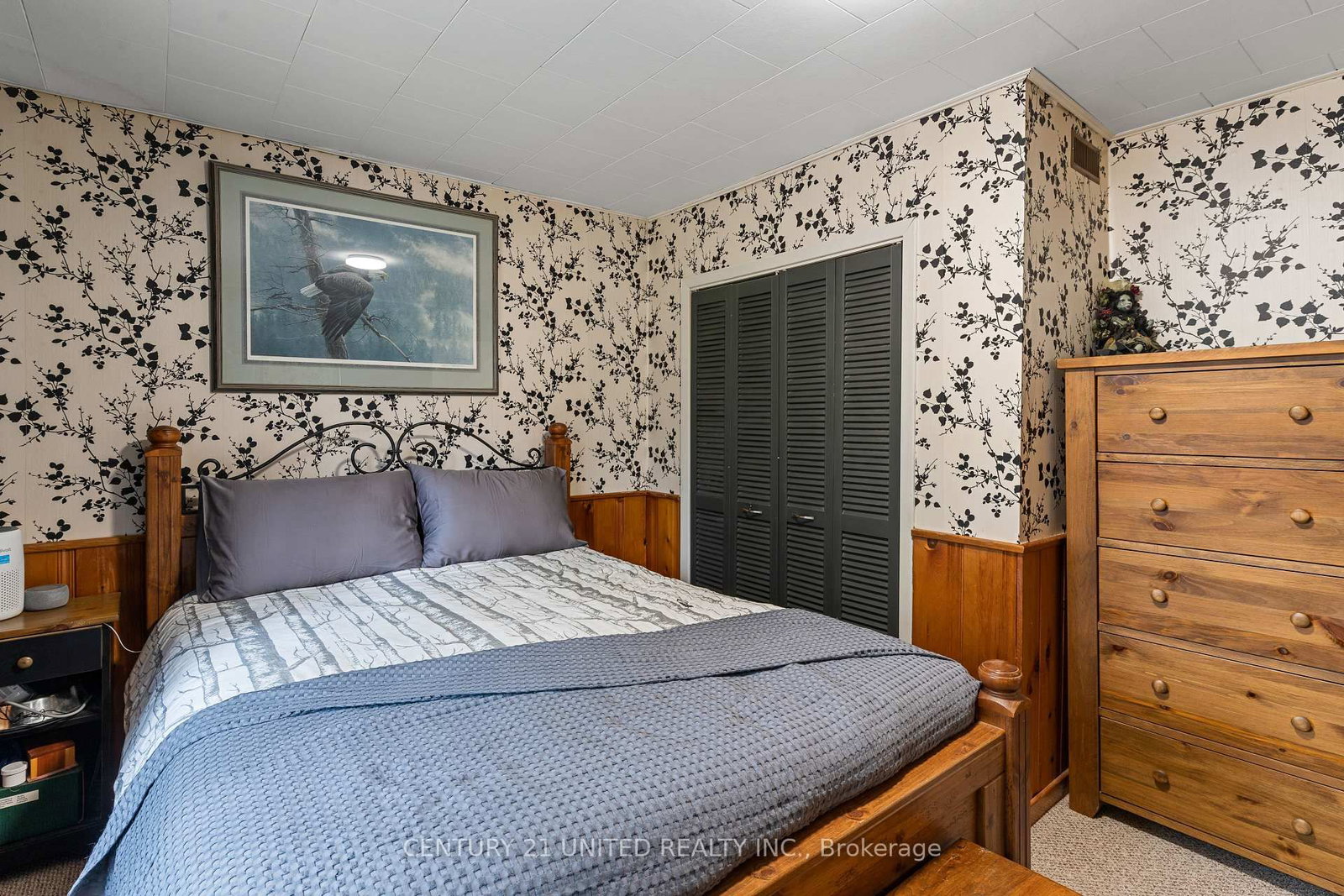 1001 English Circle • Highlands East, ON photo 29